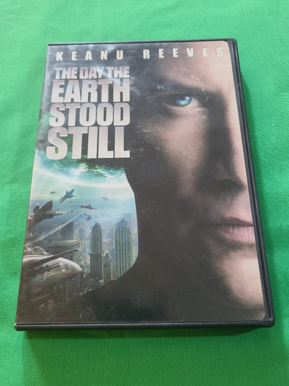 The Day Earth Stood Still with 1951 Release DVD